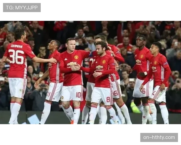 英超与足球基金会联合发起“基层教练员培养计划”，首站落户曼彻斯特